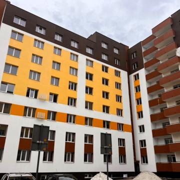 Героїв Крут вул., 4