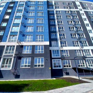 Продам квартиру в новобудові , автономне опалення , 2 поверхи