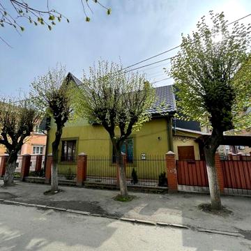 Продаж 3к Квартира Чехова Антона вулиця