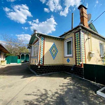 (3) Продам гарний добротний будинок в м. Немирів 0925