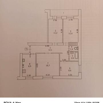 Продам квартиру 4-х кімнатну 9 поверхівки