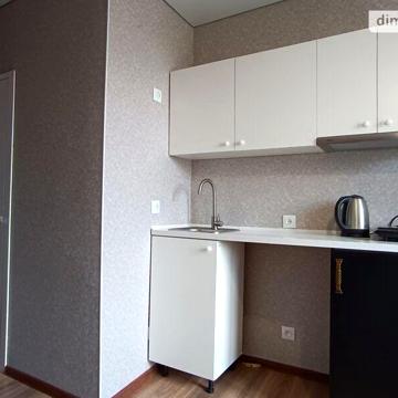 Продаж 1к Квартира Різдвяна вулиця