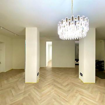 Продам квартиру з ремонтом, біля річки, 110,4 м.кв, поряд з парком