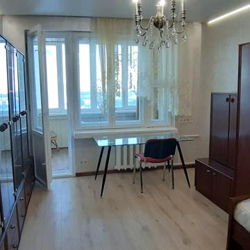 Старонаводницька вул., 4А