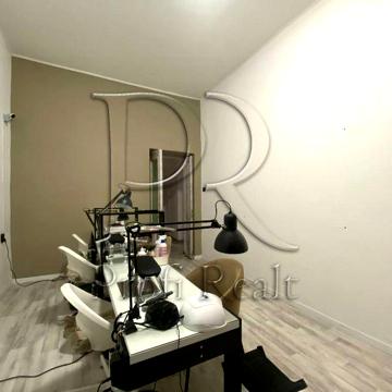 Продаж 2 кім. квартирі в центрі столиці Велика Васильківська 30
