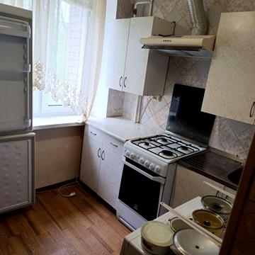 Продам двух кімнатну квартиру морській квадрат