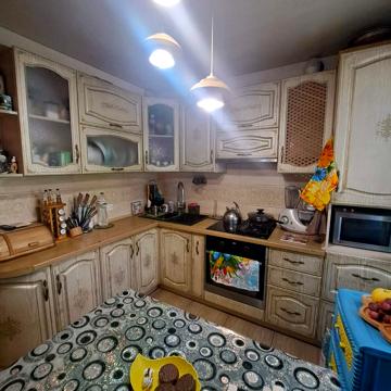 вул. Прикордонна, 80