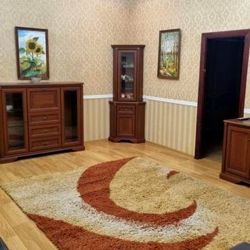 Власник.3 кімнатна затишна квартира.