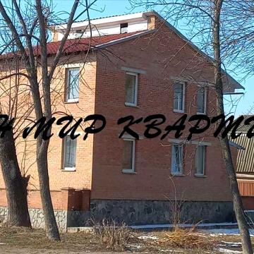 Героїв Крут вул., 23