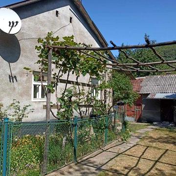 Продається будинок в селі Завосино.