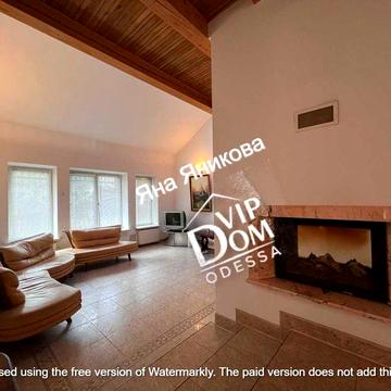 Капитальный дом апартаменты в курортной зоне Одесса Море