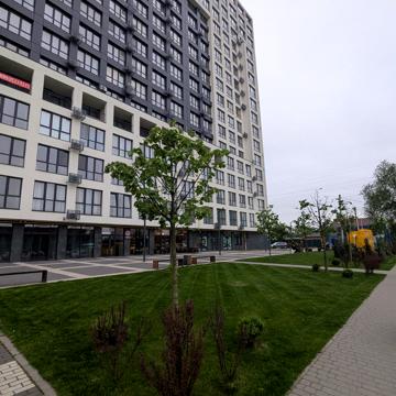 Павла Думанського вул., 27