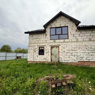 Продаж будинку в м.Самбір, село Ваньковичі. (25 сот.)ОГОРОДЖЕНИЙ.