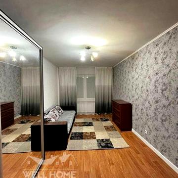Продаж 3к квартири, вул. Є. Чавдар , 28, ЖК Молодіжний квартал Київ