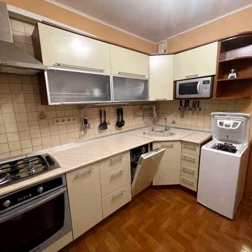 Соломії Крушельницької вул., 3