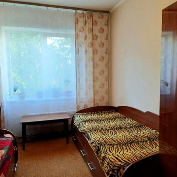 Здаю 2 поверховий будинок в боровій