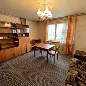 2 кімнатна квартира 52м2, Нововокзальна, 21 поруч м.Олімпіська