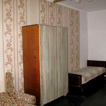 Сдается 1-ая квартира, Деснянский р-н, Лесной массив, м. Лесная.