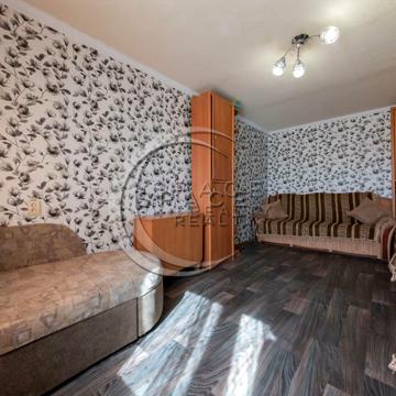 Кавказька вул., 12