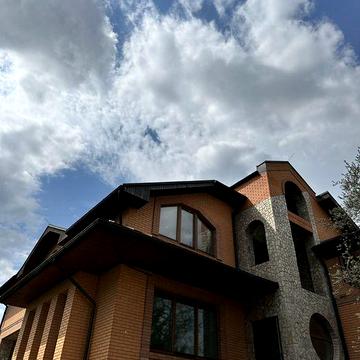 Романків Продаж будинку з власним виходом до озера