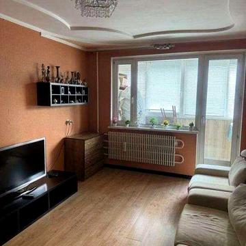 Продажа, 3-х комнатная квартира Рогань