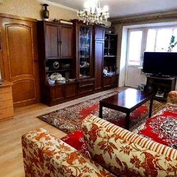 Вячеслава Чорновола вул. (Юрія Савченка), 62