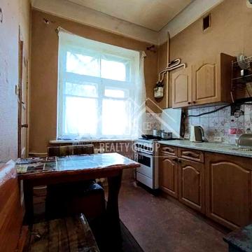 Продаж 2к. квартири на Соцмісті (Сталинка)