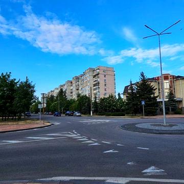 Продаж 2-кімнатної квартири з лоджією