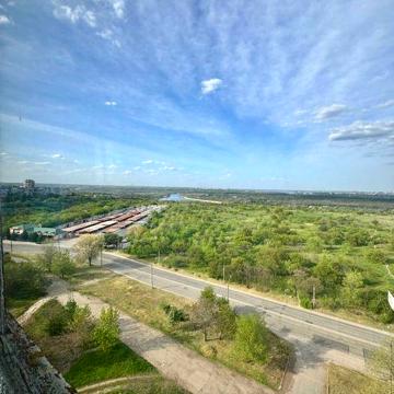 Продам 3-х комнатную квартиру. Хортицкий район