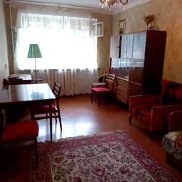 Героїв України просп. (Героїв Сталінграду), 20