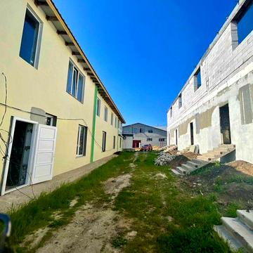 3-комнатная квартира с ремонтом в новом доме в Прилиманском