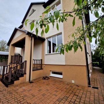 Продаж 4к Дім 40-а Садова вулиця