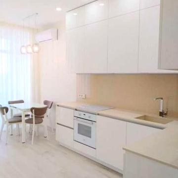 Сдам свою 2-ком.квартиру с новым ремонтом в ЖК IQ HOUSE