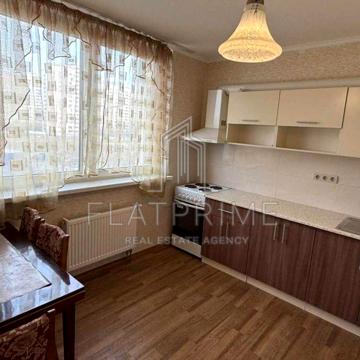 Соломії Крушельницької вул., 13