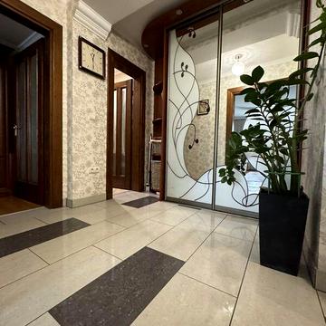 Продаж 2к Квартира Івасюка Володимира вулиця