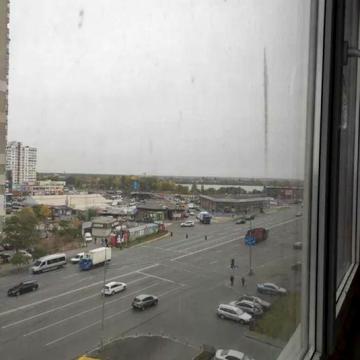 Ревуцького вул., 40-Б