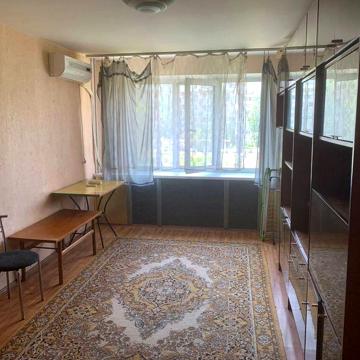 Здам 1к. кв-ру Оболонський р - н, Оболонська пл. 1,м.Оболонь
