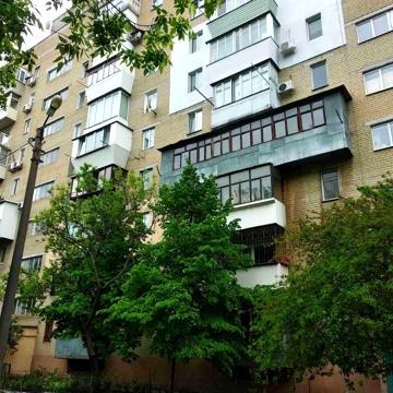 Ольгіївський узвіз, 8