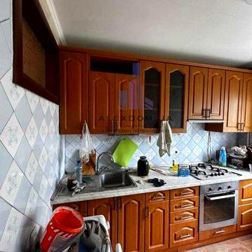 Продається 2-кімнатна квартира на вул. Хорольська, 10, Дарниця