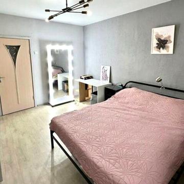 Продаєтся 3-кімнатна квартира, Київ, метро Дорогожичі ЖК Дорогожичі
