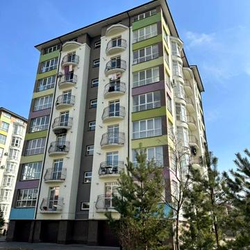 Слобідська вул., 27