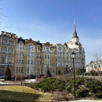 Продам 2 кім. Кожумяцька 20. Котеджний тип. Поділ. Воздвиженка. Центр ЖК Воздвиженка