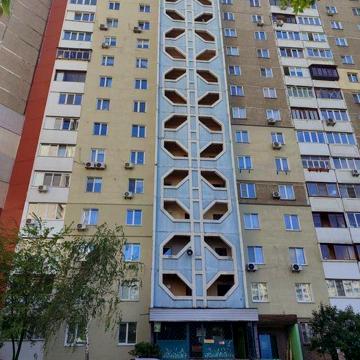 Без %.м.ПОЗНЯКИ. Продажа 3-ї кв..76,5 кв.метрів. Вул.Анни Ахматової 19 ЖК Серія КТ