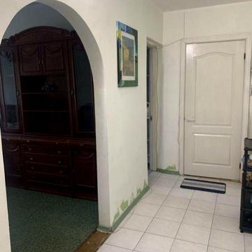 Продаю свою 3-кімнатну квартиру на першому Таврійському, м. Херсон.