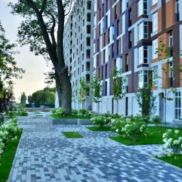 Балукова вул., 1