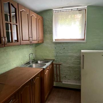 Продається 2х кім. квартира  вул.Драгоманова  ст.ціна25500