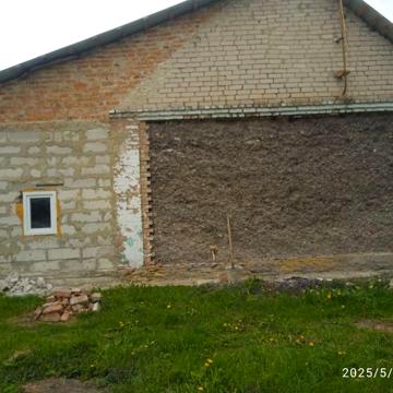Продам будинок в подержаному стані