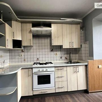 Довгострокова оренда 3к Квартира Київська вулиця