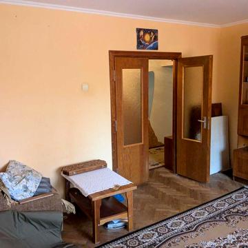 3-х кімнатна квартира в Рясне-1