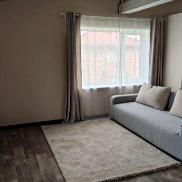 Квартира 45 кв.м. в приватному секторі Осокорків в 2 км від метро Слав